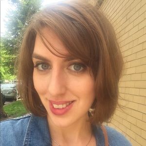 Meet your Posher, Deb